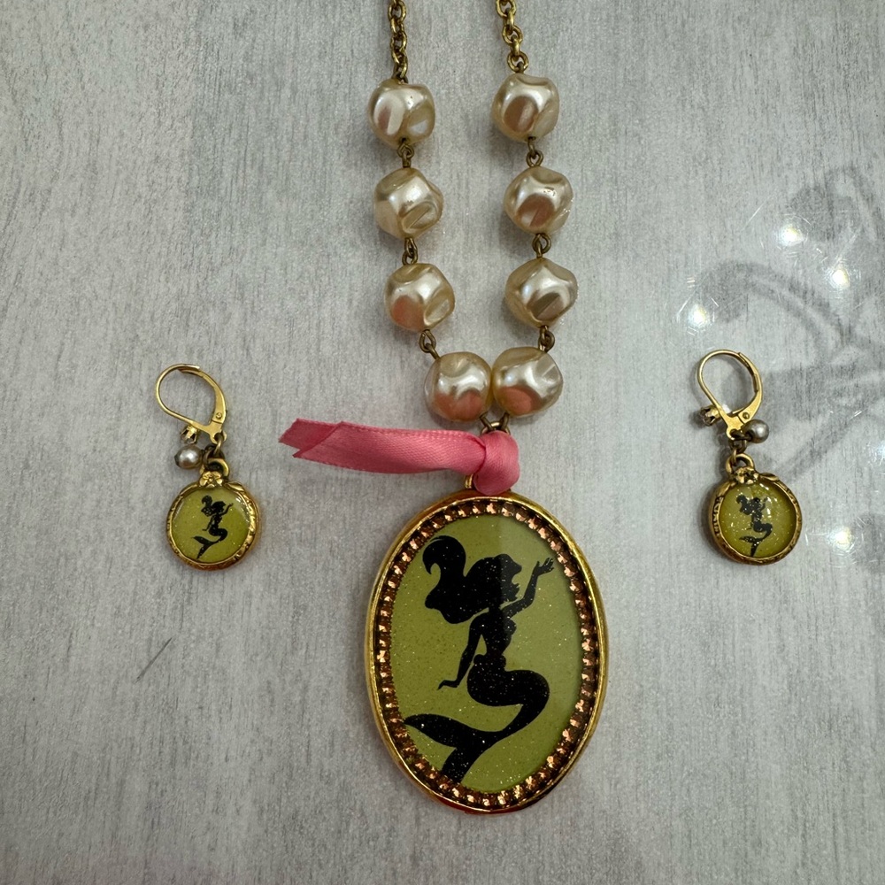 RARE Disney Parks John Wind Maximal Art Ariel The Little Mermaid Jewelry Set